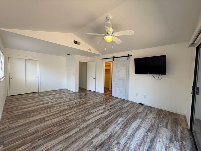 Building Photo - 243 Rio Mesa Ct