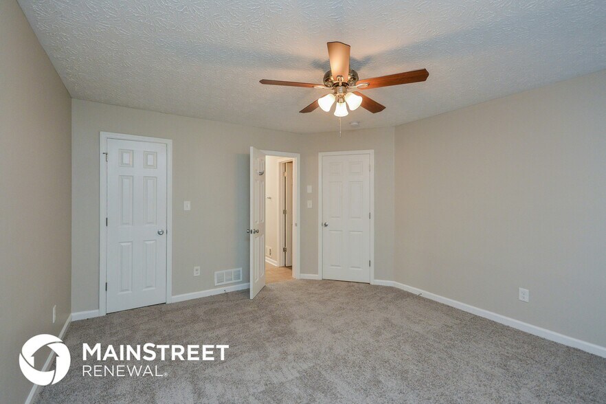 Building Photo - 40 Jill Ln