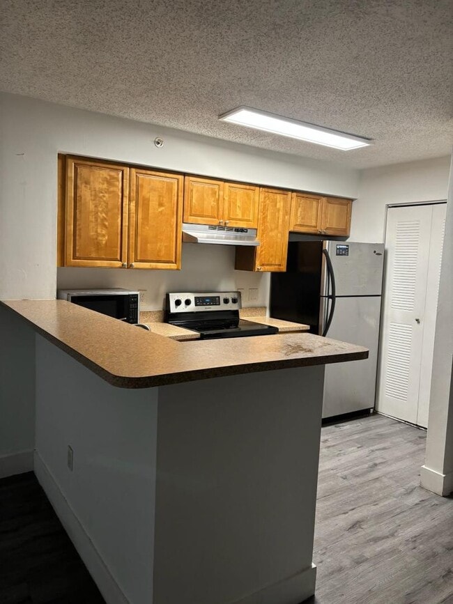 Building Photo - 12118 St.Andrews Pl