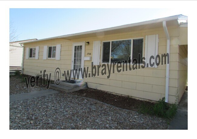 Primary Photo - 1944 N 22nd St