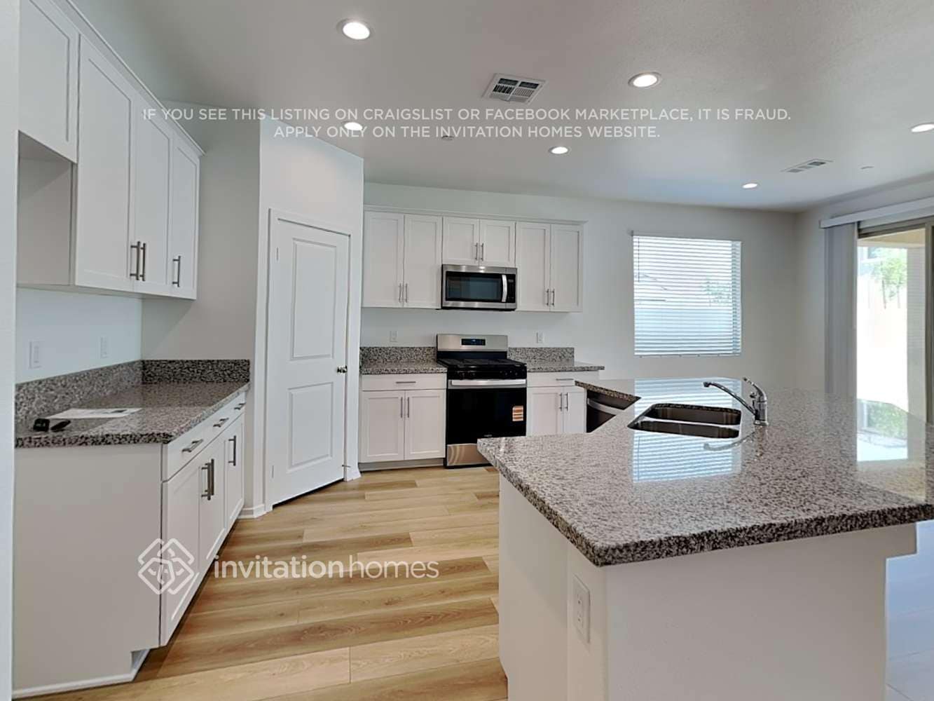 Building Photo - 25153 Mountain Violet Wy