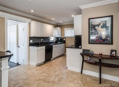 Building Photo - 2 Fairfield Rd