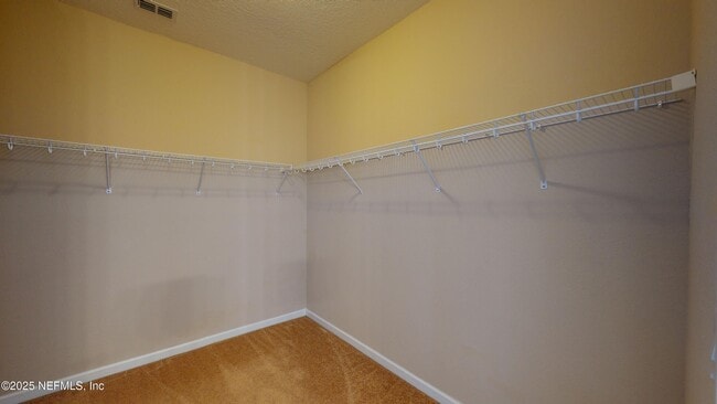 Building Photo - 15858 Lexington Park Blvd