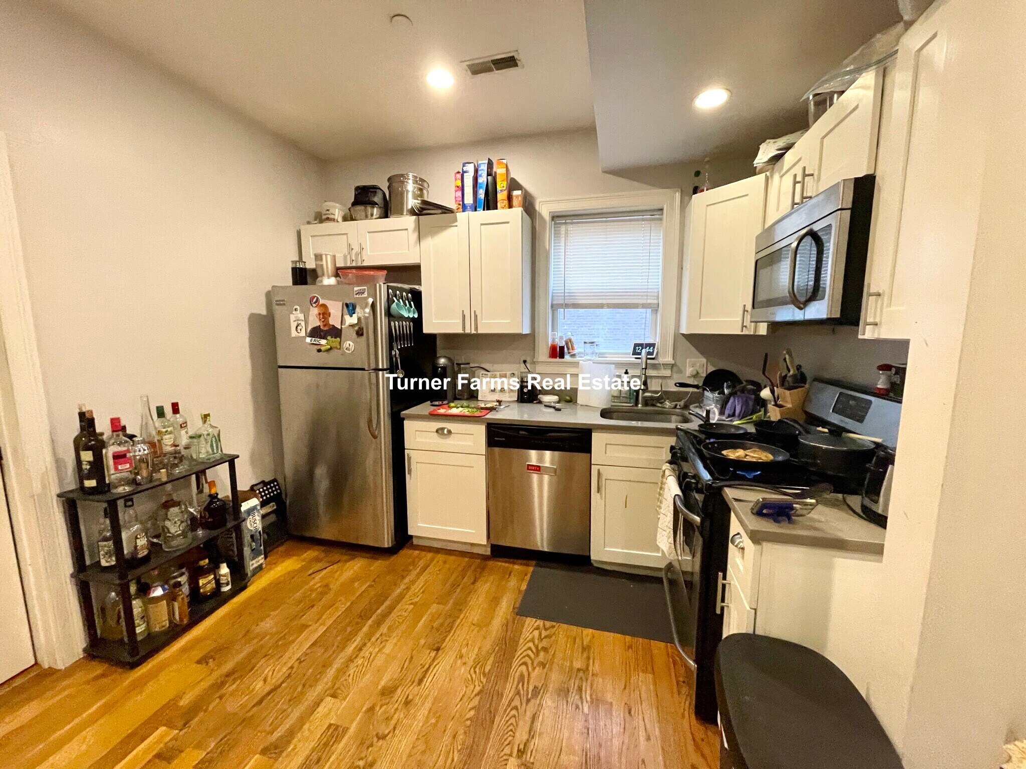 Building Photo - 721 Parker St