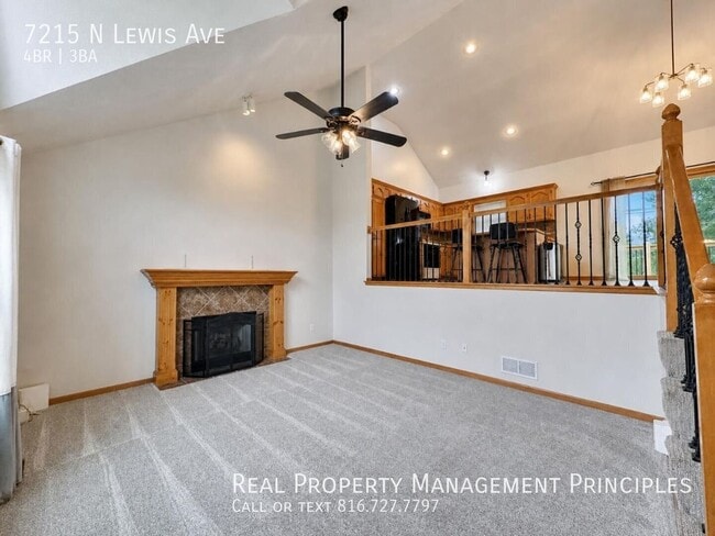 Building Photo - 7215 N Lewis Ave