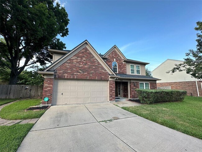 Building Photo - 9918 Cedaredge Dr