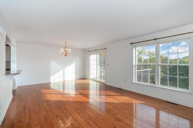 Building Photo - 1172 Heron Ct