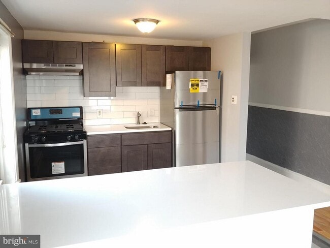 Building Photo - 1508 S Broad St