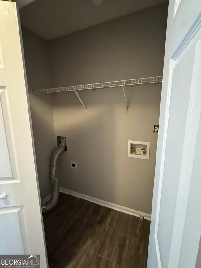 Building Photo - 705 Magnolia Gardens Walk