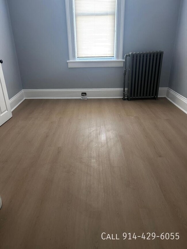 Building Photo - 51 S High St