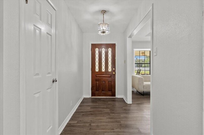 Building Photo - 6725 The Outer Ave