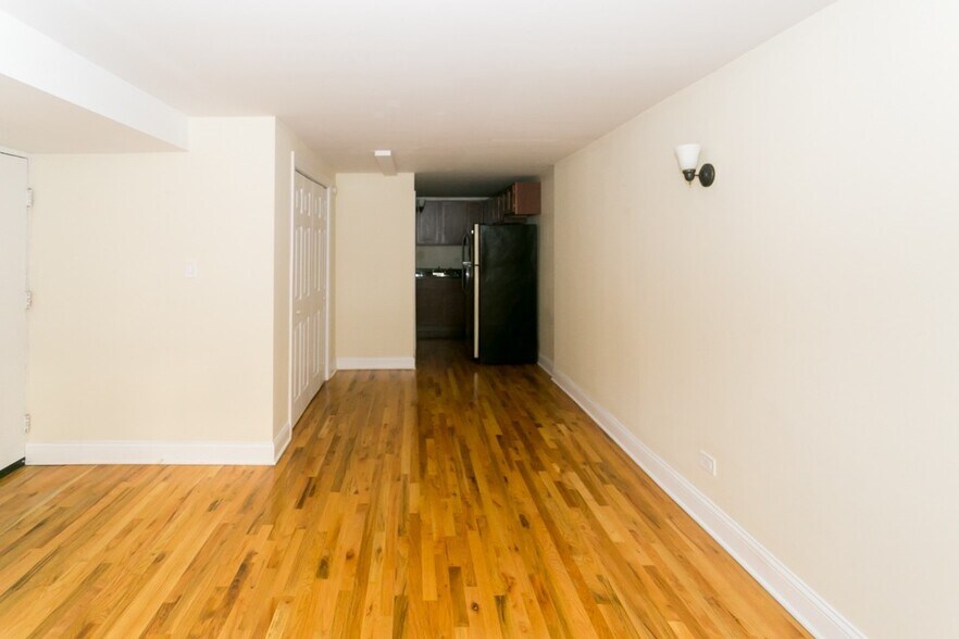 Building Photo - 1314 N Dearborn St