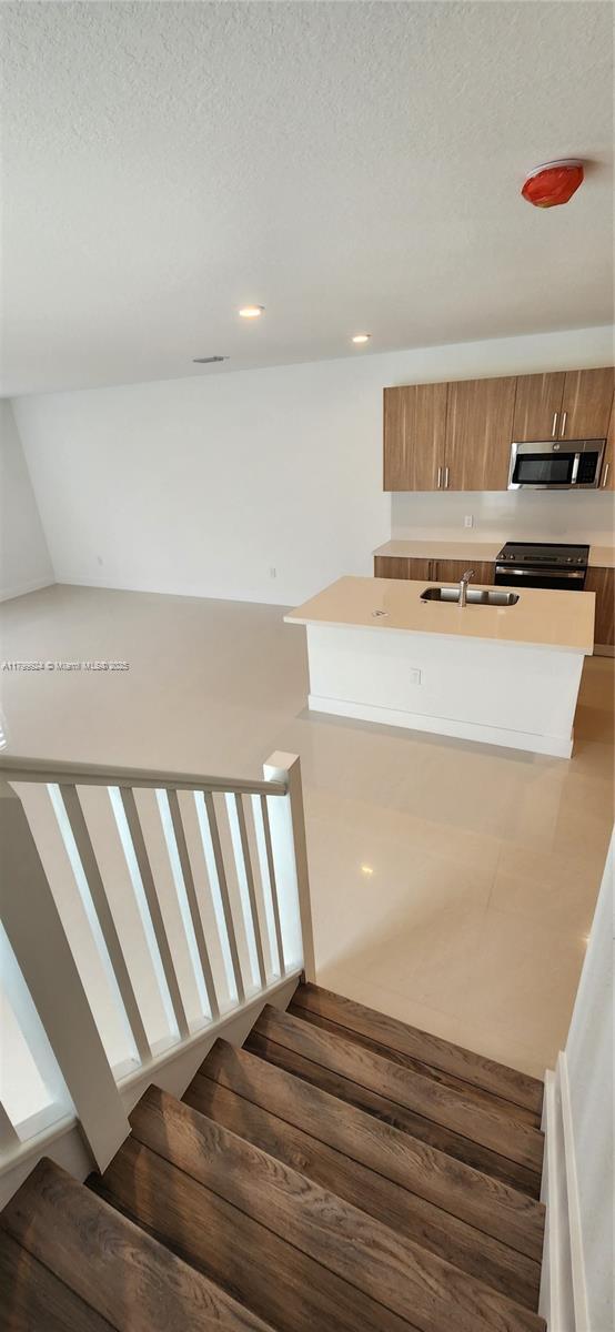 Building Photo - 15720 SW 136 Way