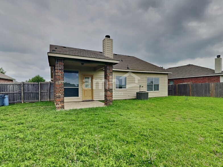 Building Photo - 1231 Spanish Moss Dr