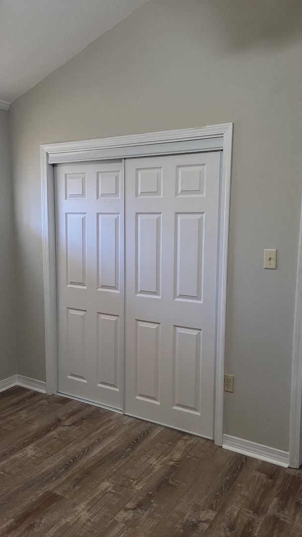 Building Photo - 209 Geneva St