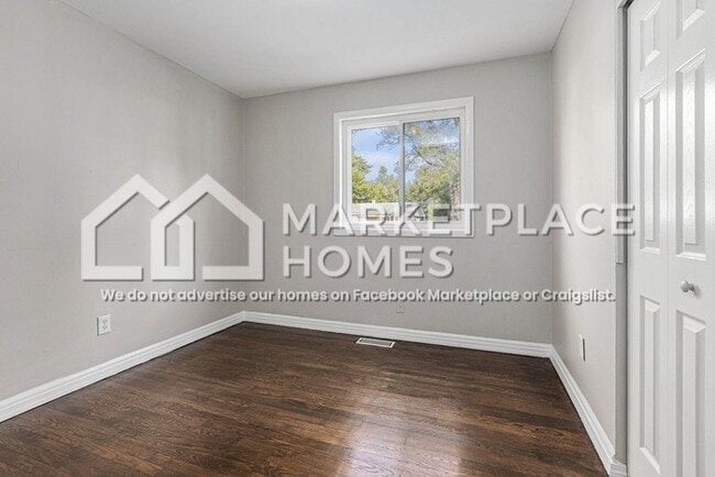 Building Photo - 590 Calder Ave