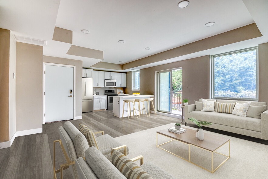 Building Photo - 1952 Bryn Mawr Ave