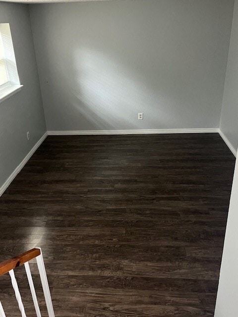 Building Photo - 16570 E Dickenson Pl