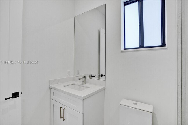 Building Photo - 7759 SW 99th St