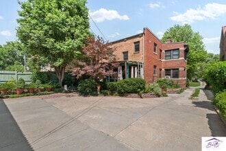 Building Photo - 132N33RD
