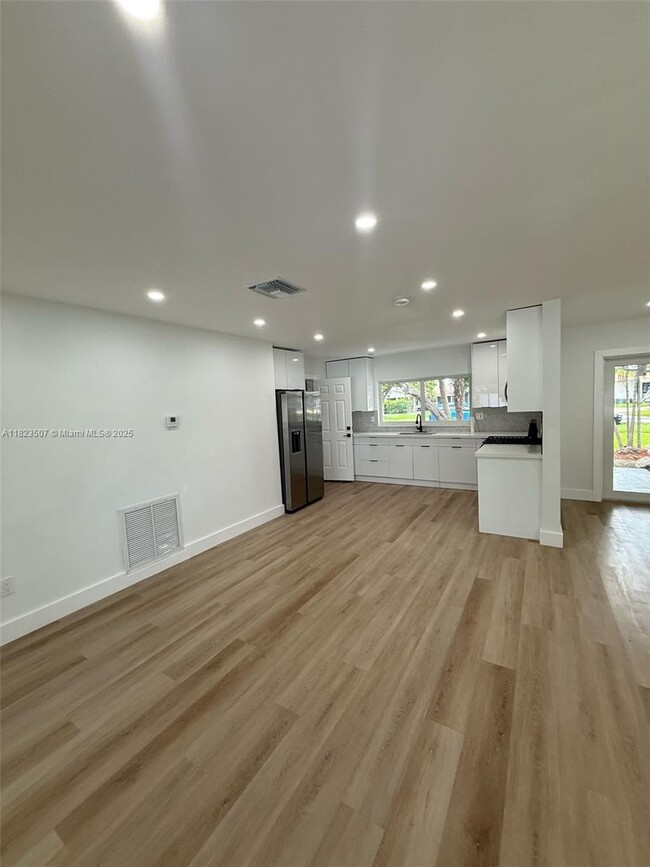 Building Photo - 9934 SW 195th St