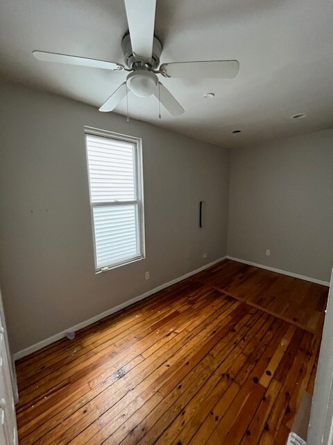Master Bedroom - 1740 N Spaulding Ave