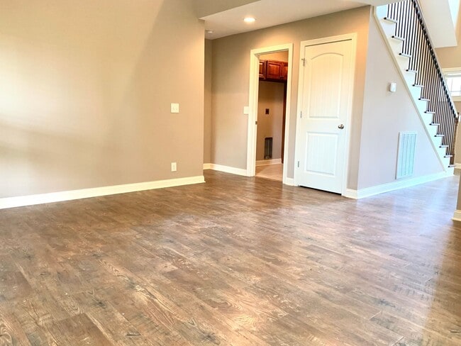 Building Photo - 1053 Quiver Ln