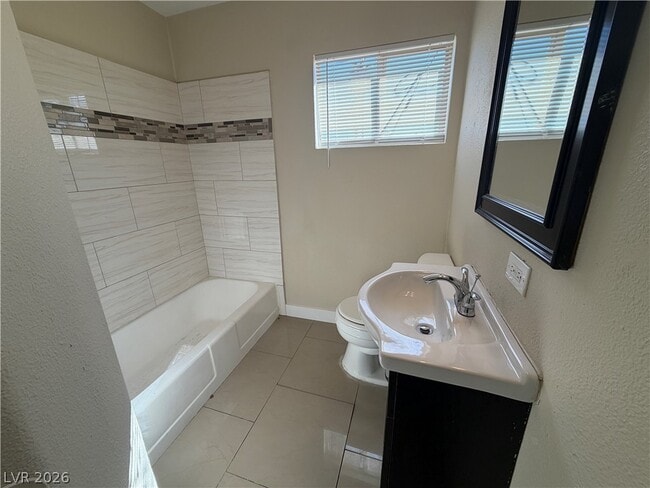 Building Photo - 5309 Gipsy Ave