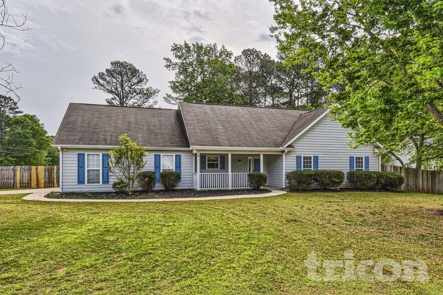 Building Photo - 120 Allen Oaks Way