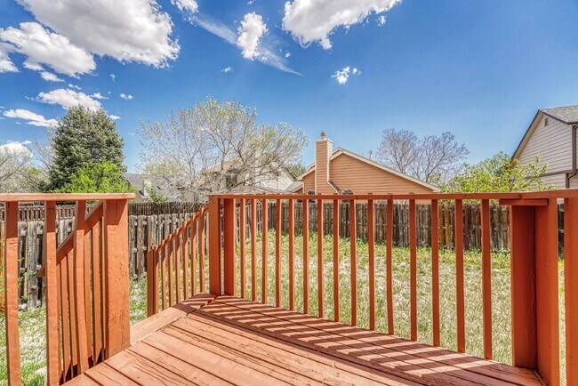 Building Photo - $2,595 - 3 Bed, 1 Bath Newly Renovated Hom...