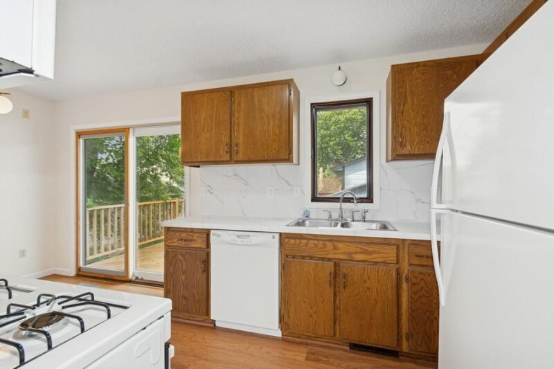 Building Photo - 8983 Vinewood Ln N