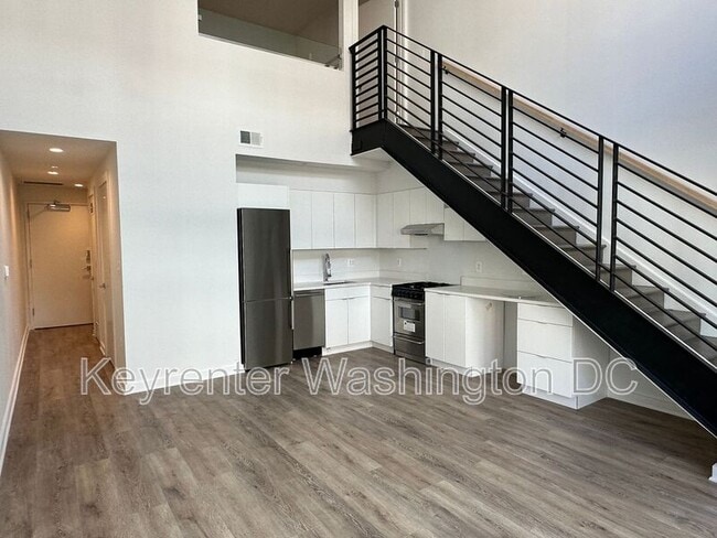 Building Photo - 1460 Belmont St NW