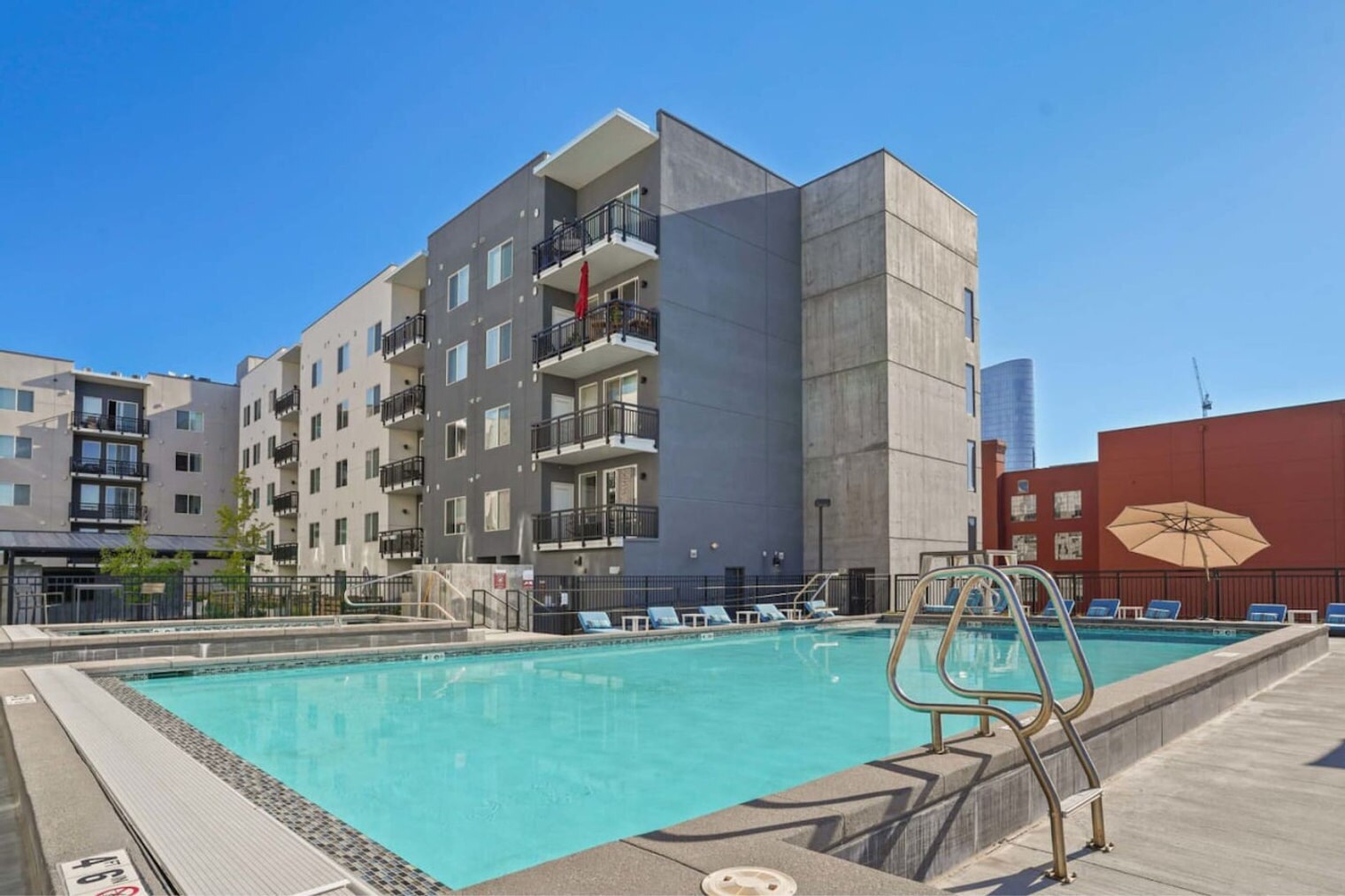 Building Photo - 241 W 200 S