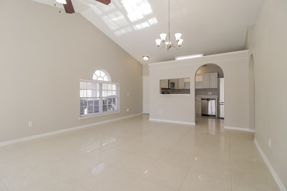 Building Photo - 2459 Parsons Pond Cir