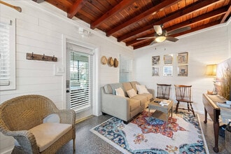 Building Photo - 408 Harrison Ave