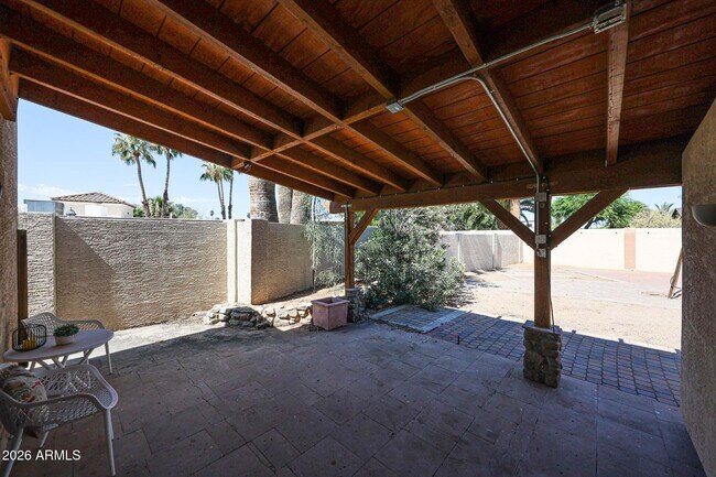 Building Photo - 6228 E Pershing Ave
