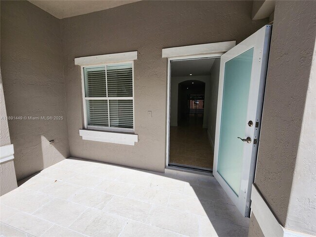 Building Photo - 11281 SW 247th Ter