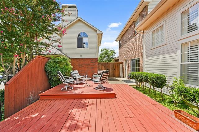 Building Photo - 9420 Blue Jay Way