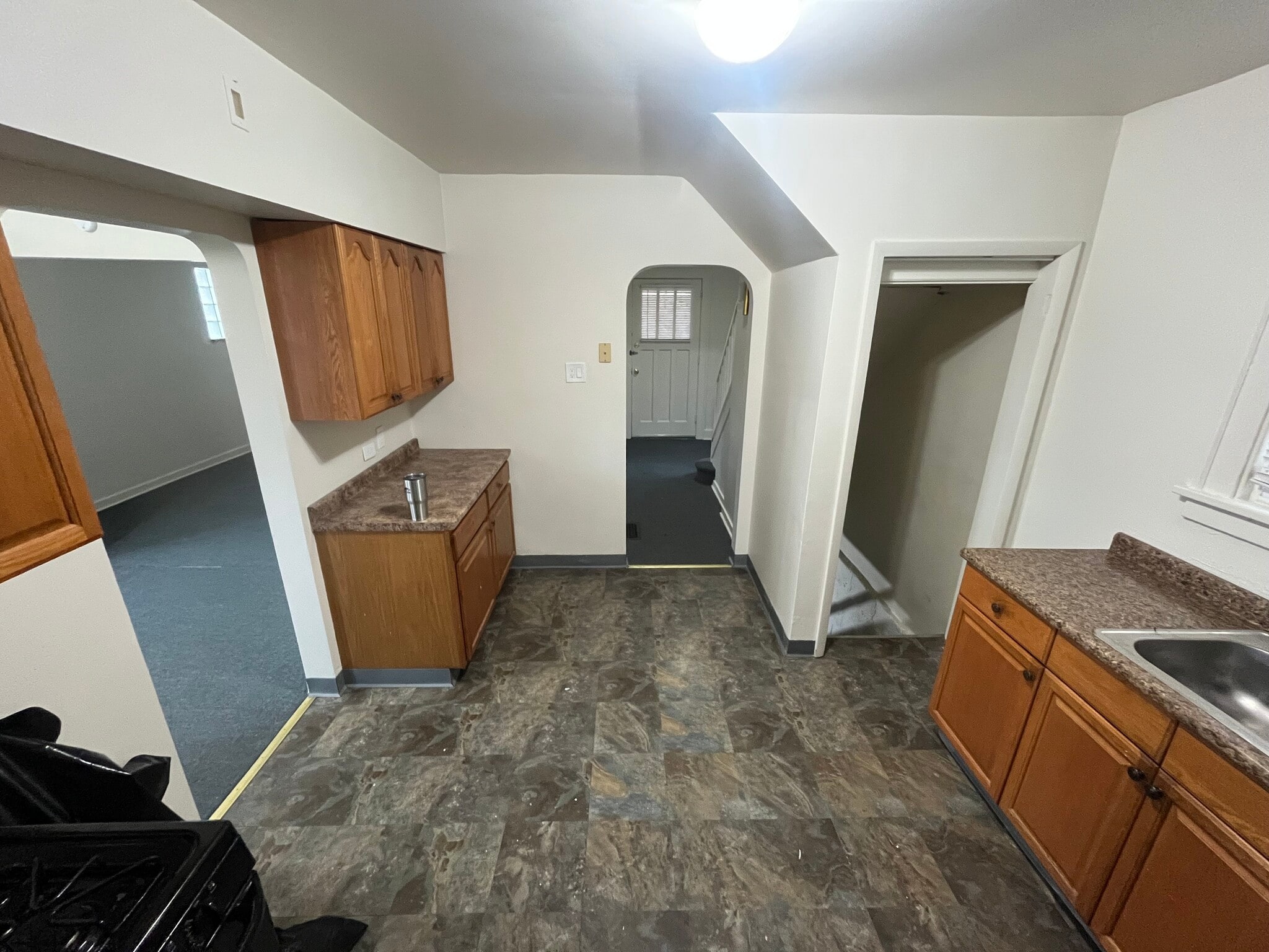 Building Photo - 1801 Universal Rd