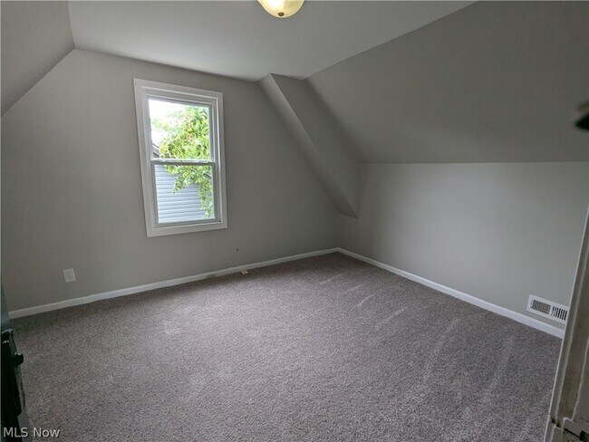 Building Photo - 1151 Quilliams Rd