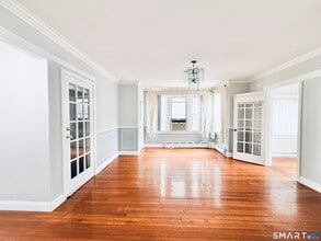 Building Photo - 23 Houston Terrace