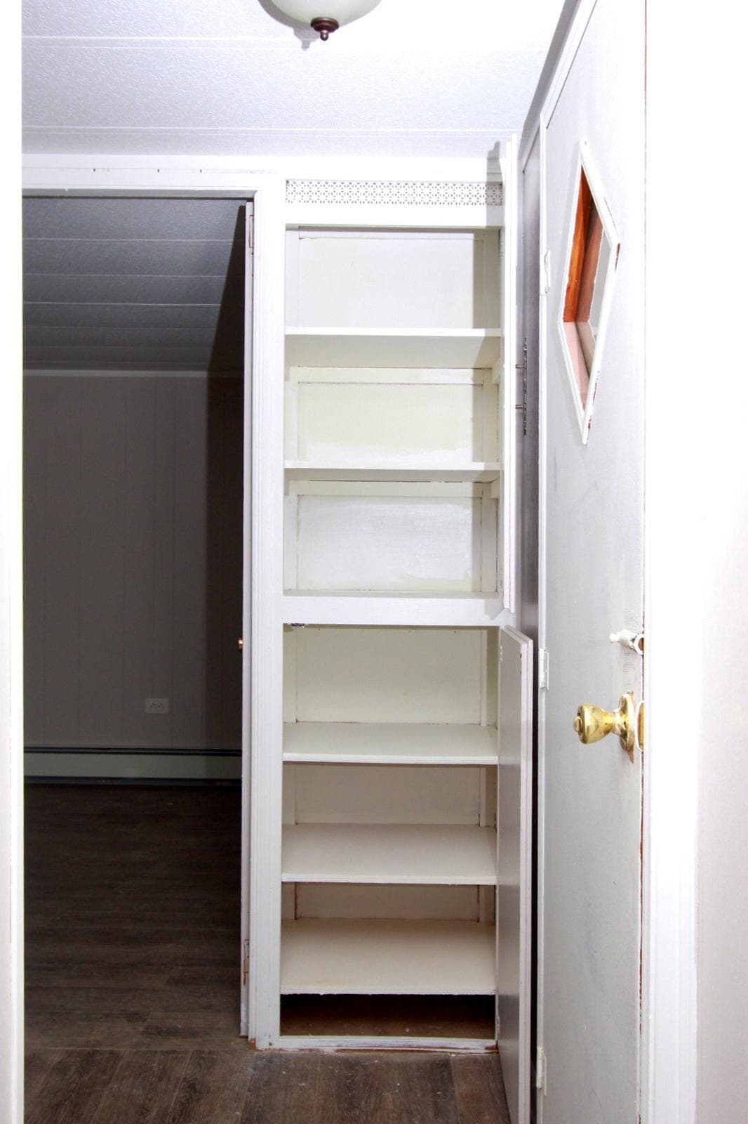 closet - 600 Pulis Ave