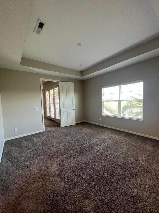 Building Photo - 3203 Rossmore Cir
