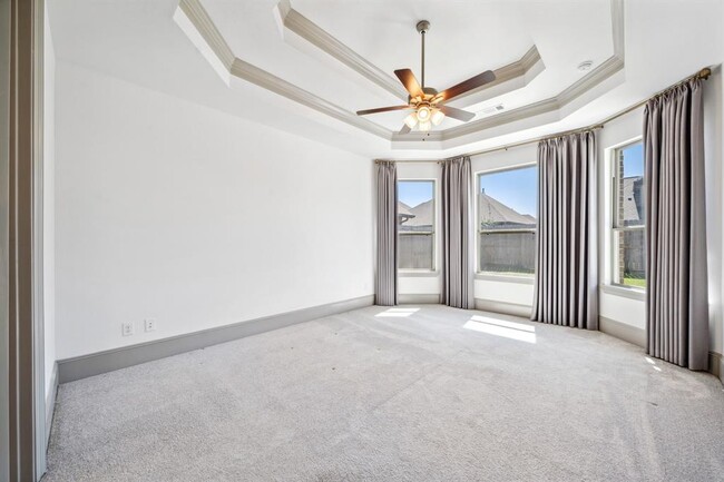 Building Photo - 2122 Mallow Ln