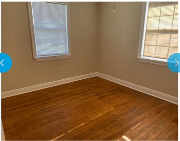 Building Photo - 8003 W Laverne St