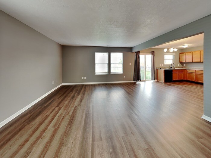 Building Photo - 2832 Wolfgang Way