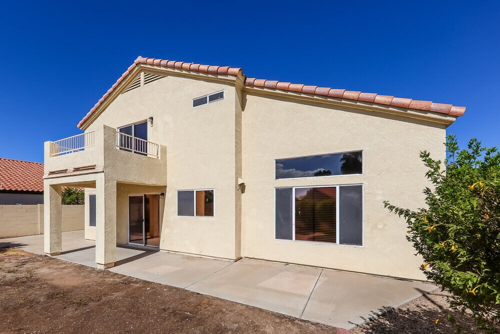 Building Photo - 5203 W Kristal Way