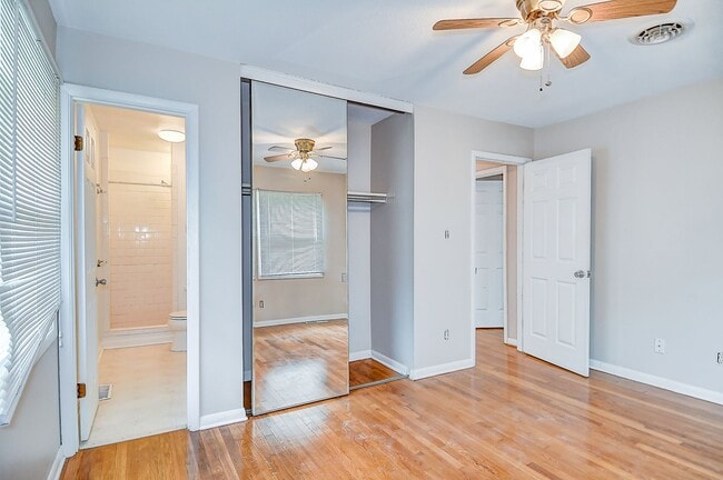 Building Photo - FOR RENT -  BRICK RANCH