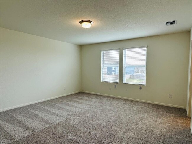 Building Photo - 108 Pronghorn St