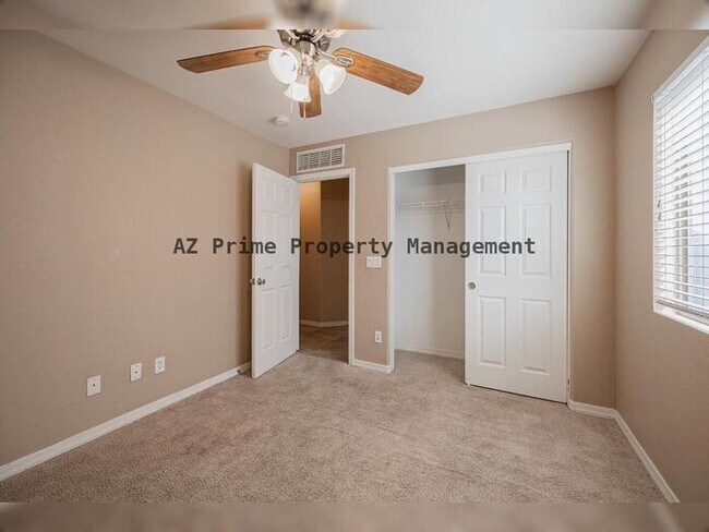 Building Photo - 43741 W Wild Horse Trail